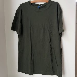 Green T-shirt!